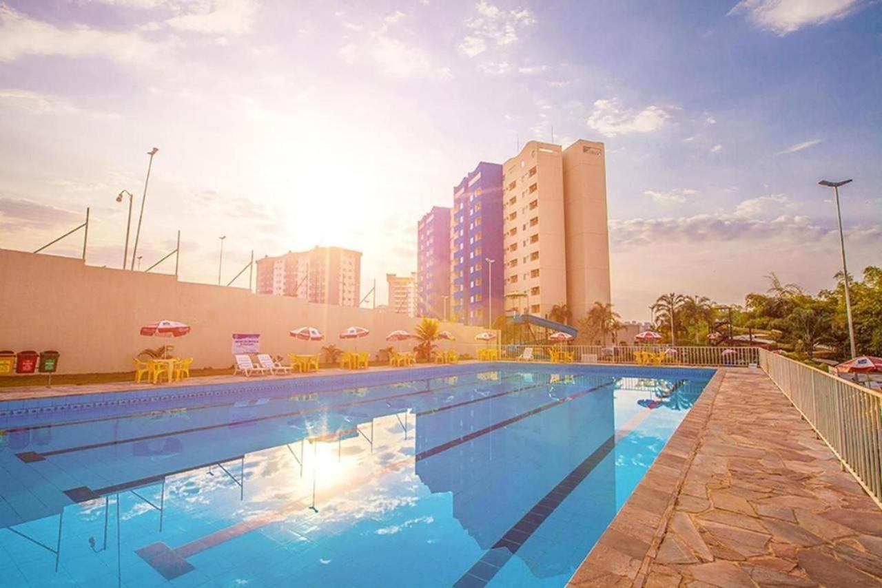 Resort Hotel Golden Dolphin - Grand&Express - Águas Termais - Caldas Novas - Roupa de Cama, Banho e TV de LED Exterior foto
