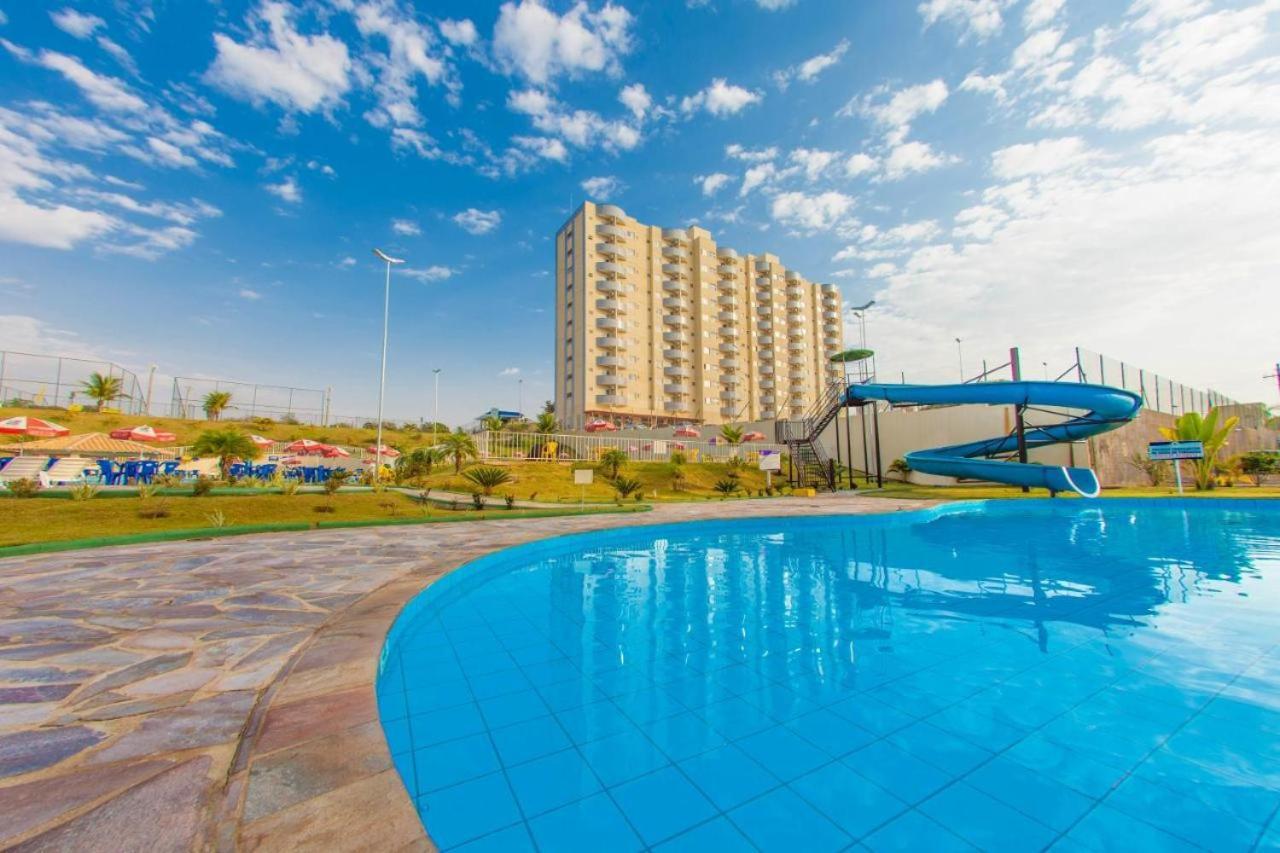 Resort Hotel Golden Dolphin - Grand&Express - Águas Termais - Caldas Novas - Roupa de Cama, Banho e TV de LED Exterior foto